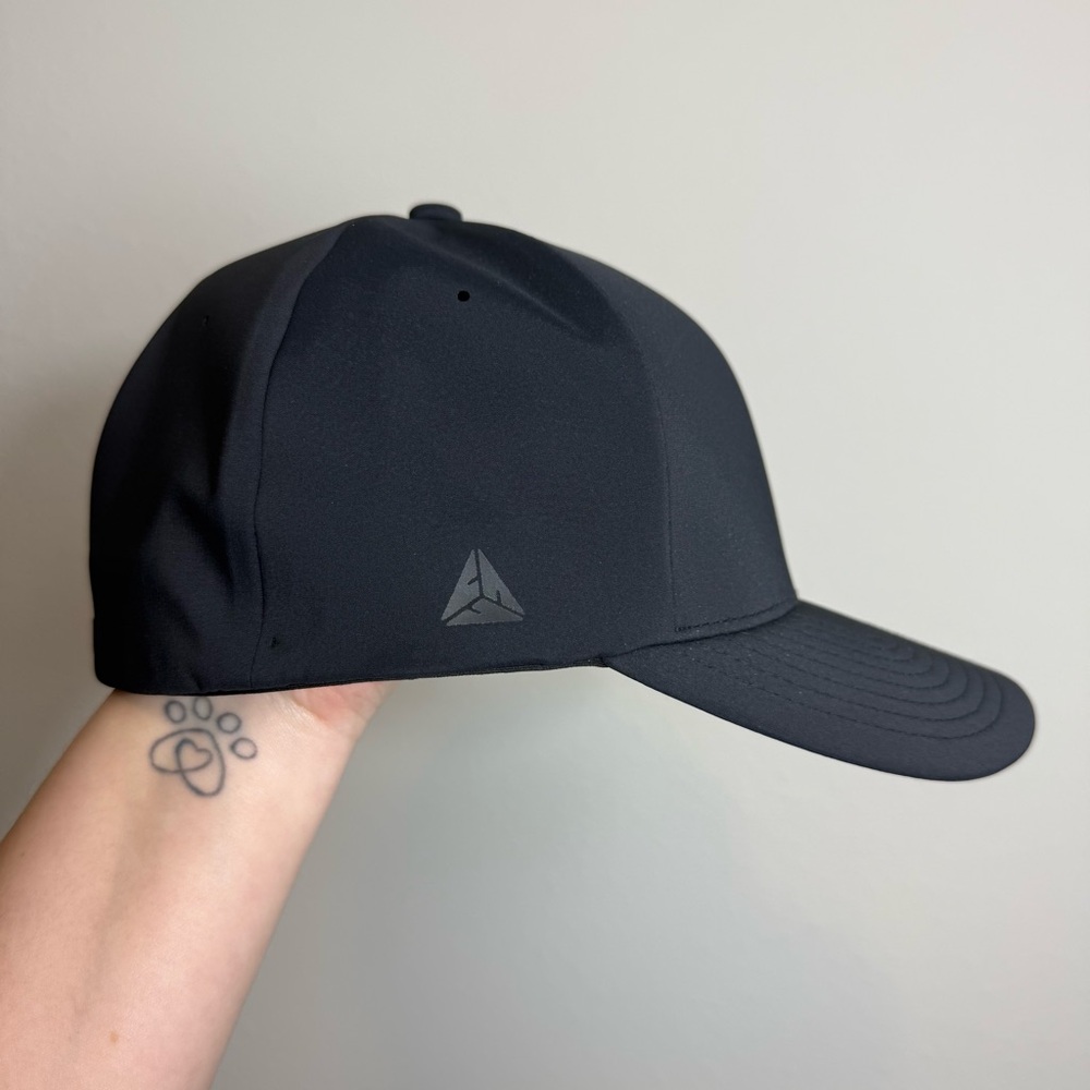 KUIU Flexfit Delta Cap Black Size L/XL - Picture 3 of 6